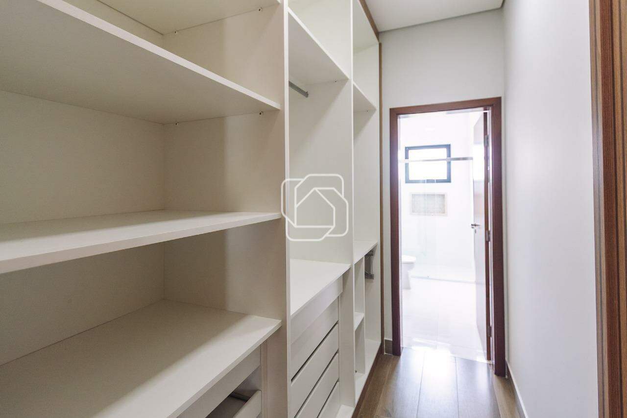 Casa de Condomínio para aluguel em Indaiatuba - SP - Residencial Duas Marias: Closet