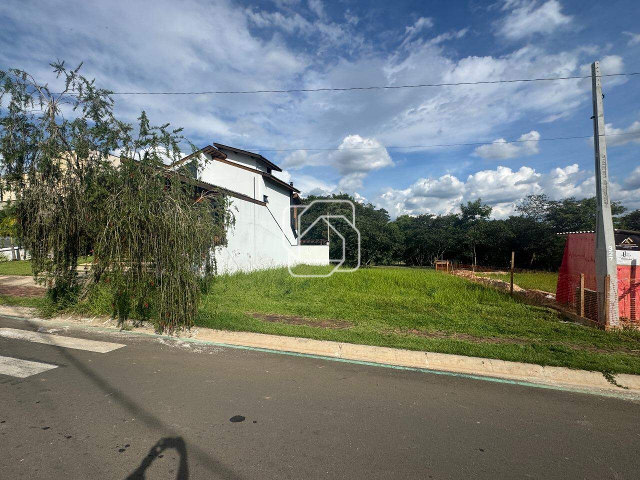 Terreno à venda em Salto - SP - Residencial Lagos D’Icaraí: