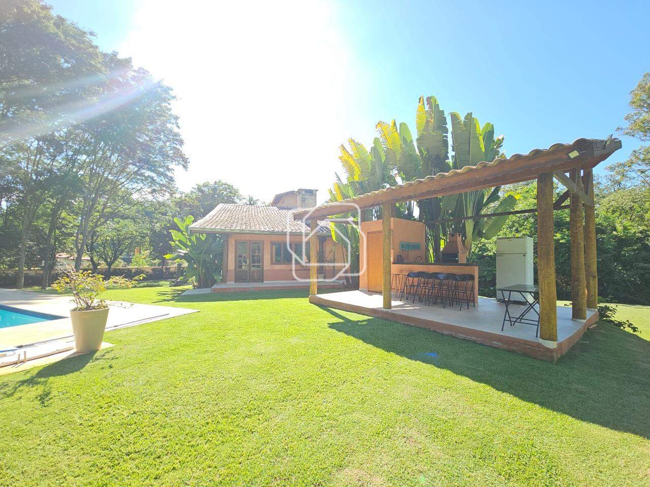Casa de Condomínio à venda em Indaiatuba - SP - Recanto dos Pássaros: Área externa