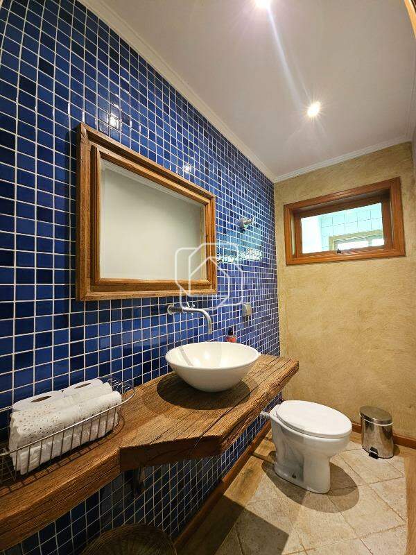 Casa de Condomínio à venda em Indaiatuba - SP - Recanto dos Pássaros: Lavabo