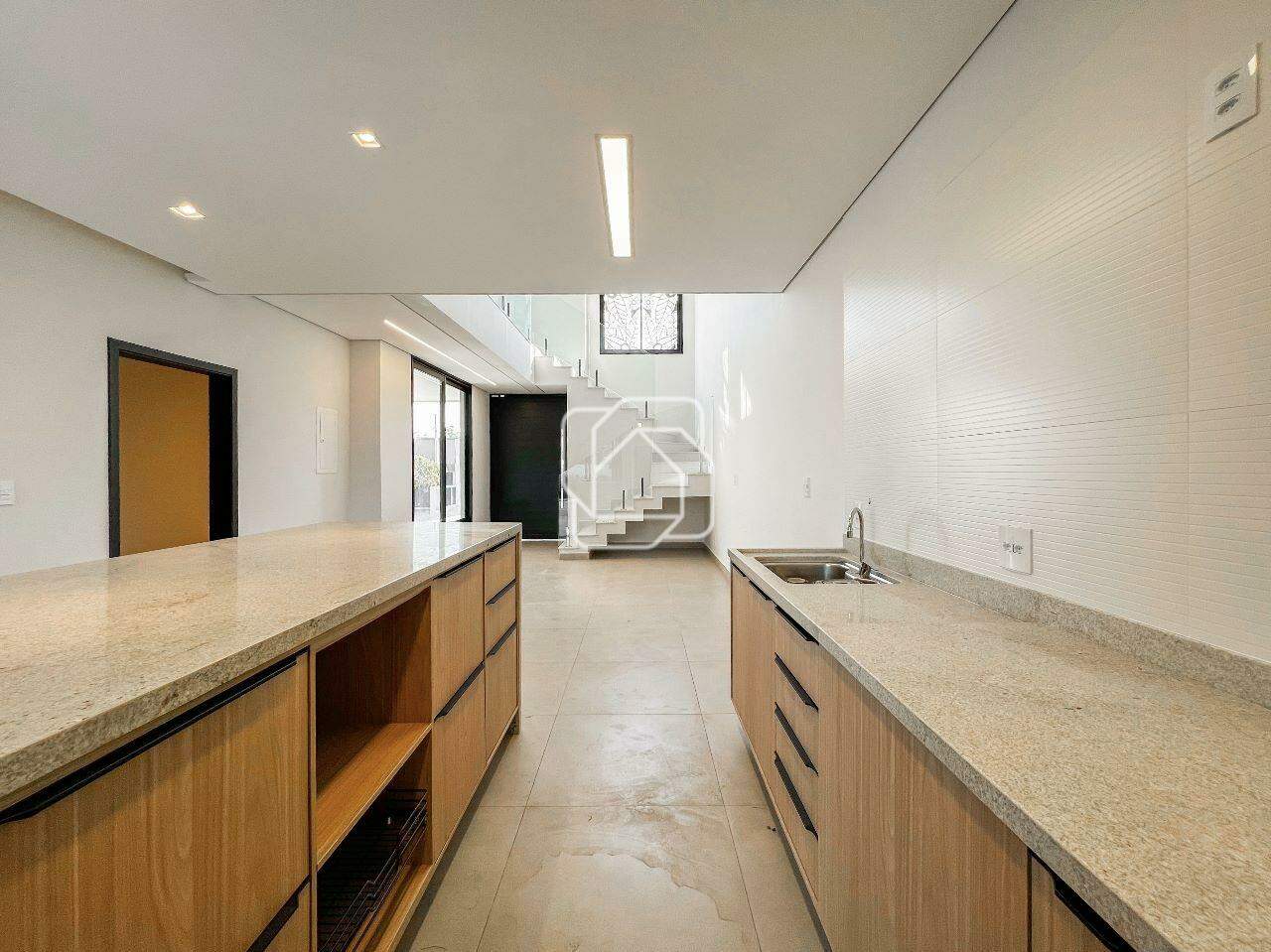 Casa de Condomínio para aluguel em Itu - SP - Condomínio Residencial Mont Blanc: Cozinha