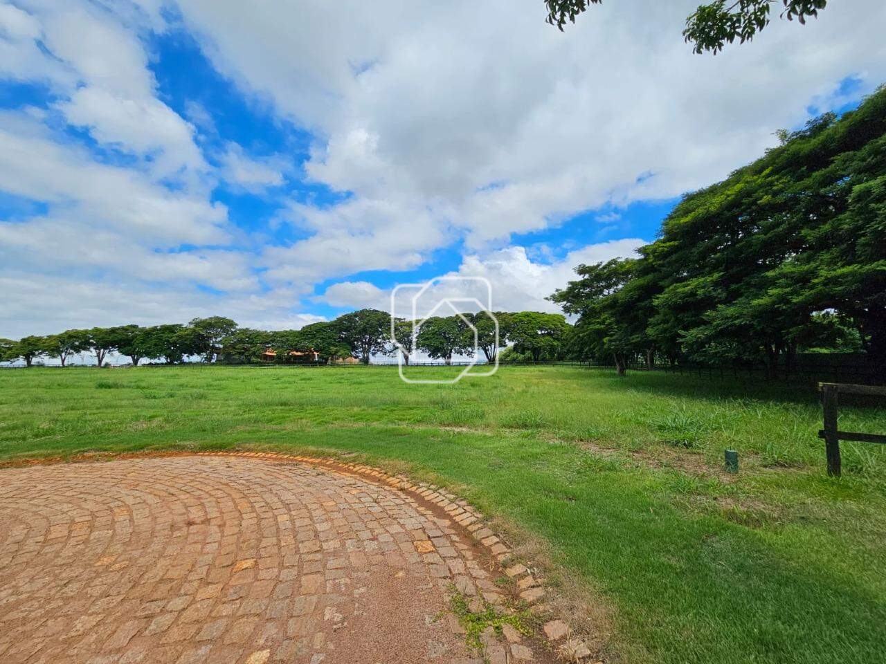 Terreno à venda em Monte Mor - SP - Haras Larissa: Visão geral do terreno