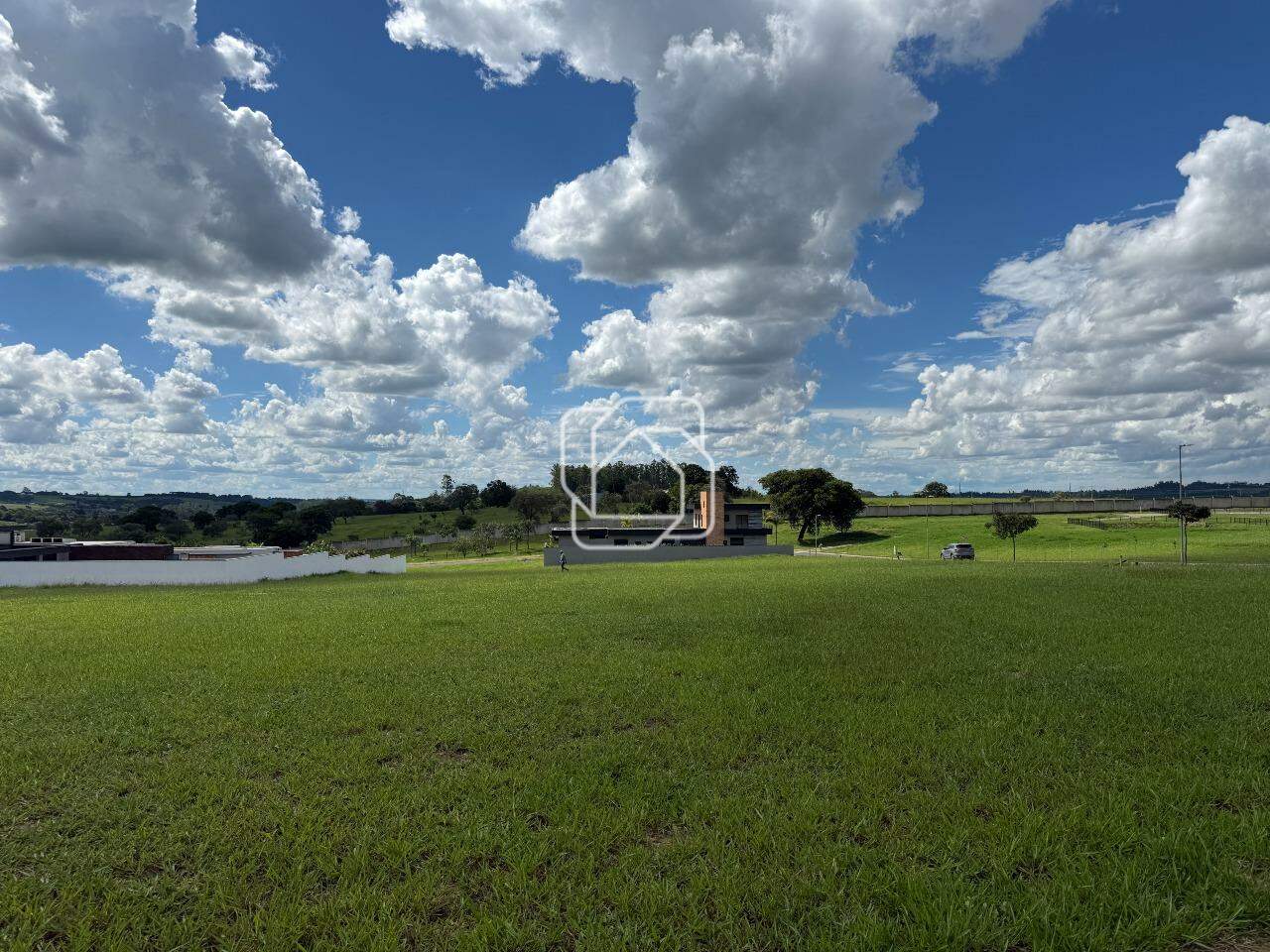 Terreno à venda em Indaiatuba - SP - Reserva Petrus: Visão geral do terreno