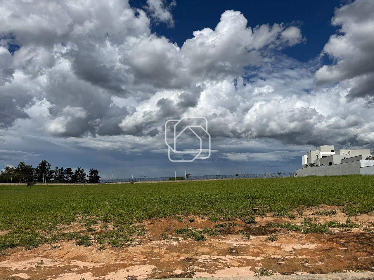 Terreno à venda em Indaiatuba - SP - Reserva Petrus: Visão geral do terreno