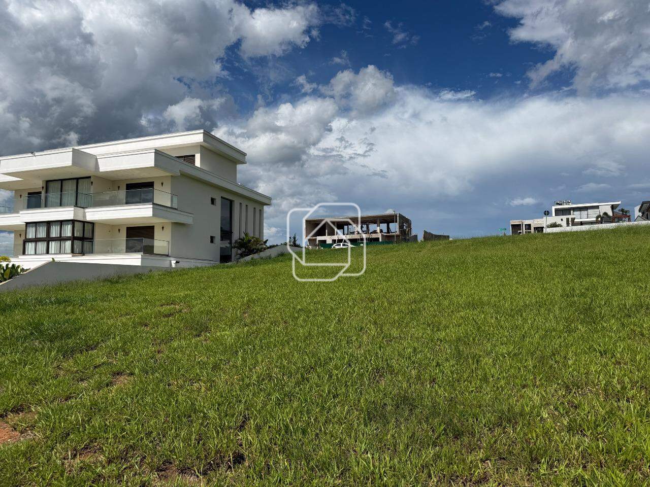 Terreno à venda em Indaiatuba - SP - Reserva Petrus: Visão geral do terreno