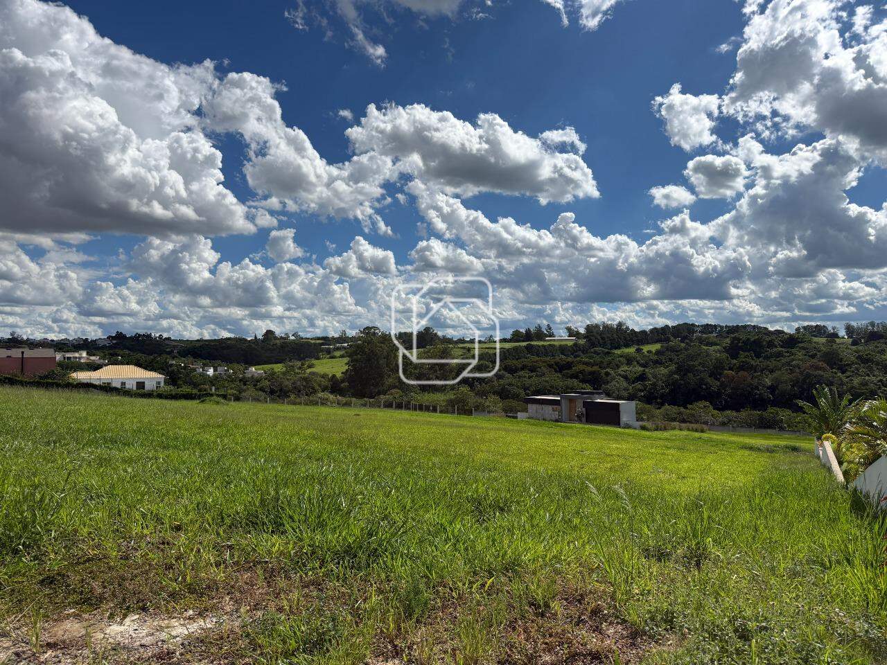 Terreno à venda em Indaiatuba - SP - Reserva Petrus: Visão geral do terreno