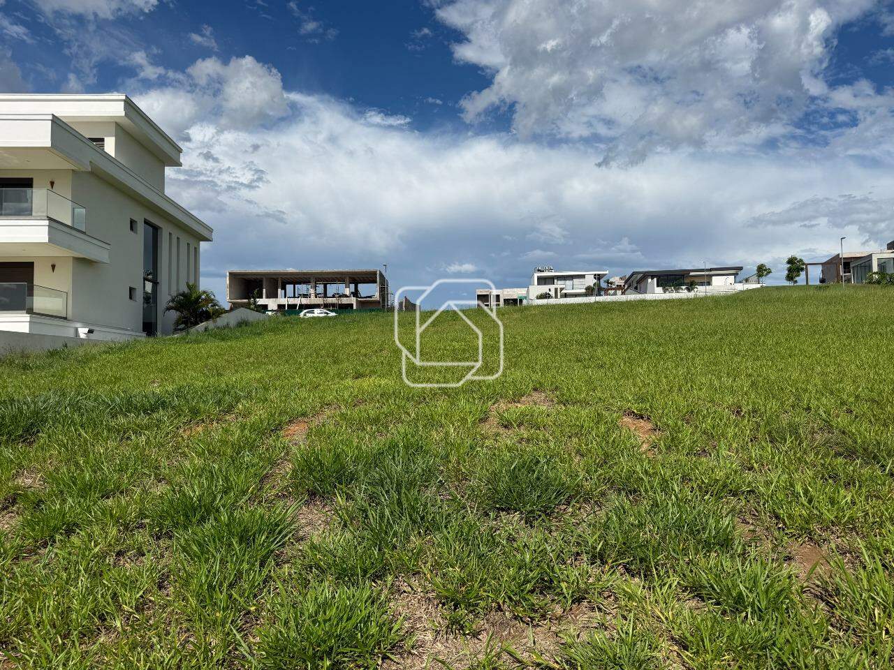 Terreno à venda em Indaiatuba - SP - Reserva Petrus: Visão geral do terreno