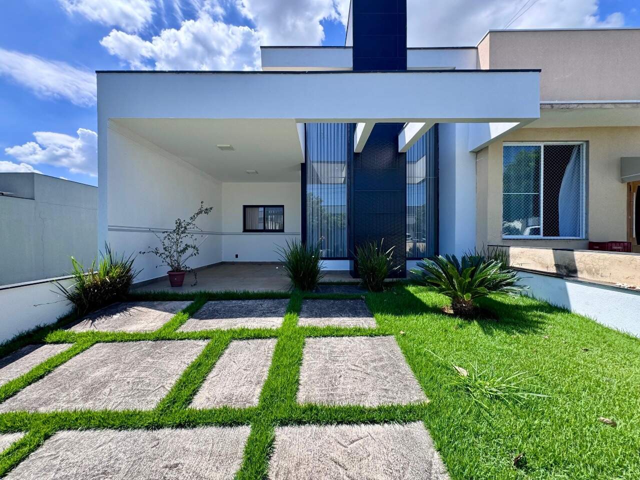 Casa para aluguel em Salto - SP - Village Moutonnée: 