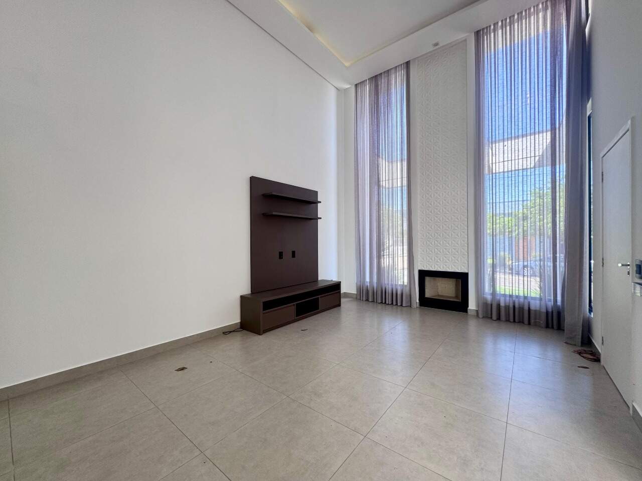 Casa para aluguel em Salto - SP - Village Moutonnée: 