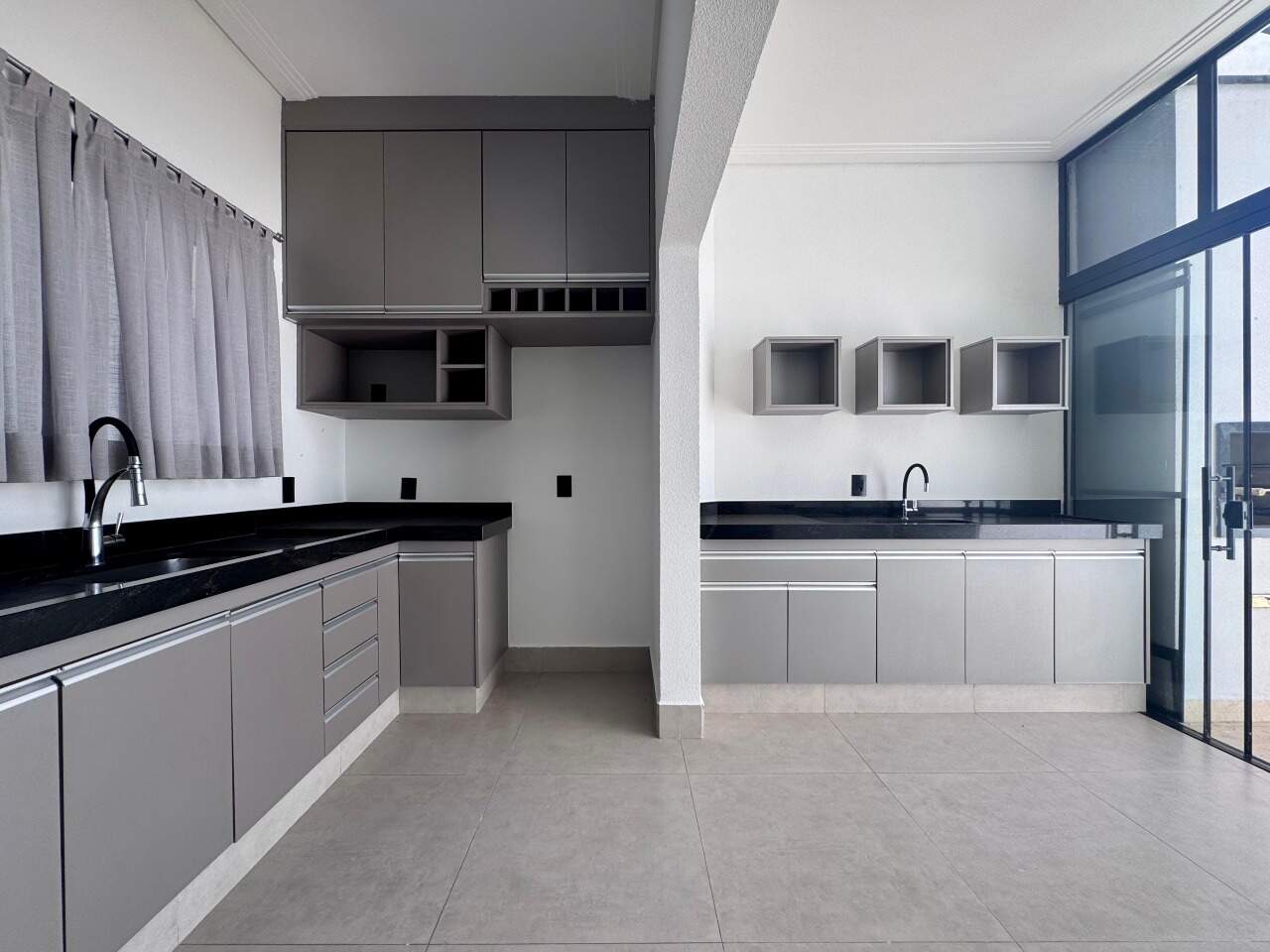 Casa para aluguel em Salto - SP - Village Moutonnée: