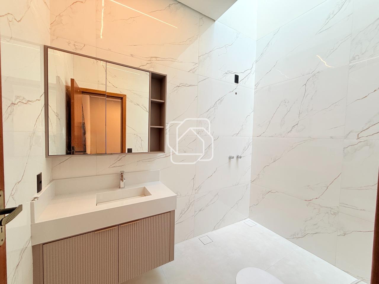 Casa de Condomínio à venda em Salto - SP - Jardim Guarujá: 