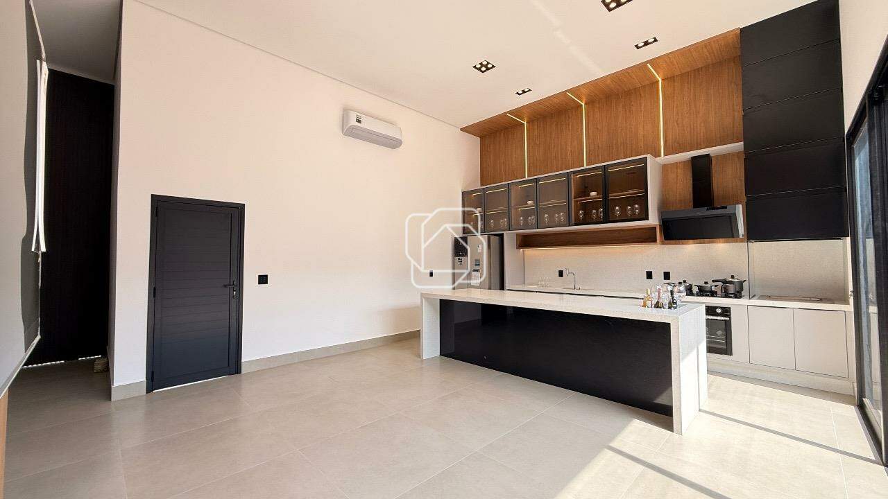 Casa de Condomínio à venda em Indaiatuba - SP - Jardim Residencial Dona Lucilla: Cozinha integrada