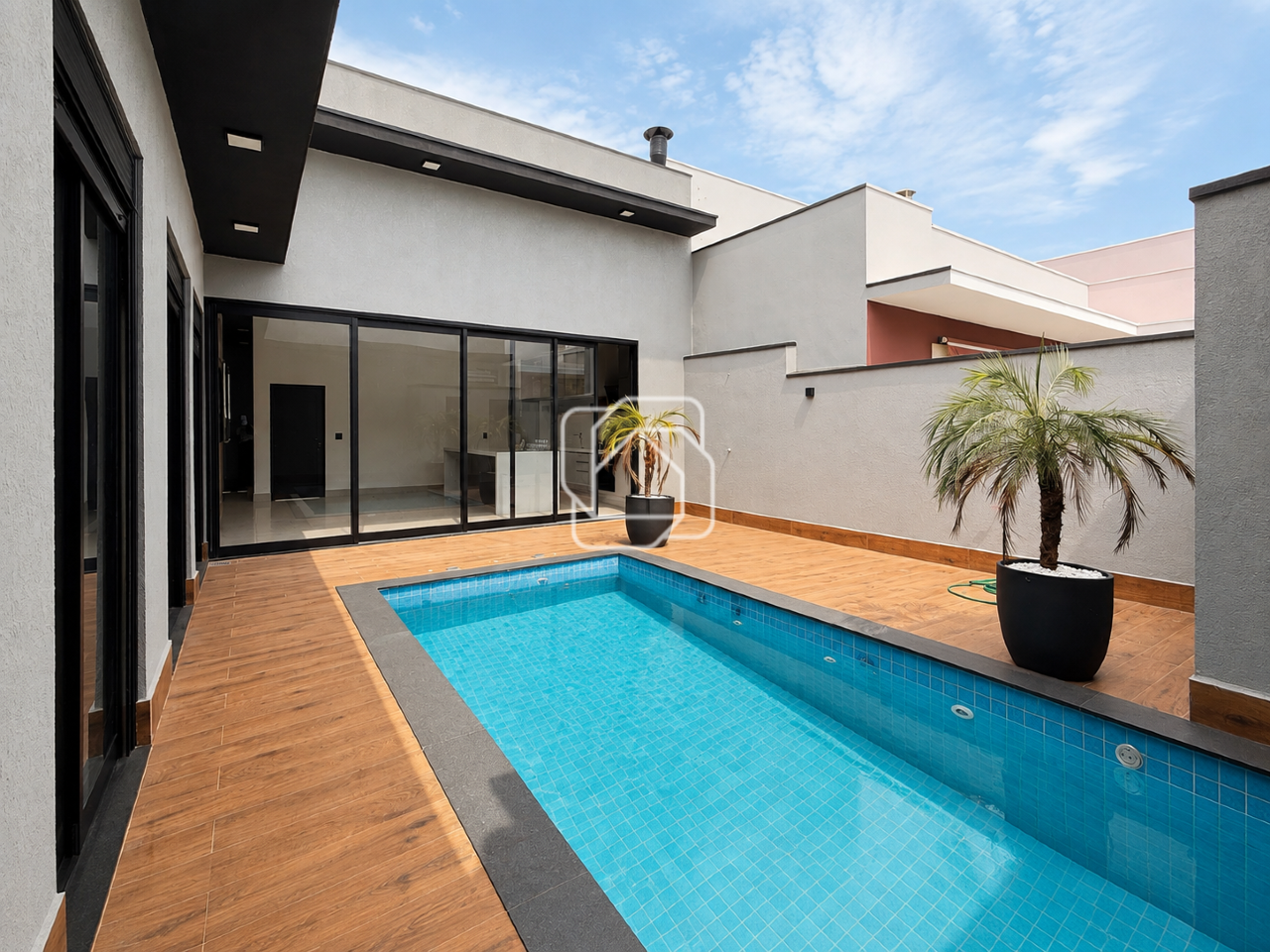 Casa de Condomínio à venda em Indaiatuba - SP - Jardim Residencial Dona Lucilla: Área da piscina
