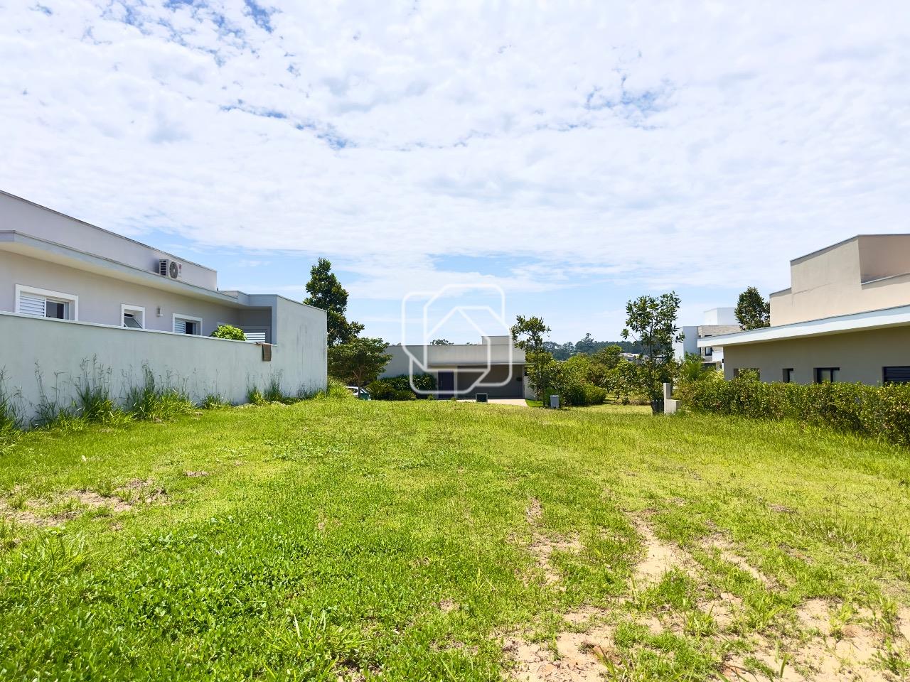 Terreno à venda em Itu - SP - Condomínio Villas do Golfe: 