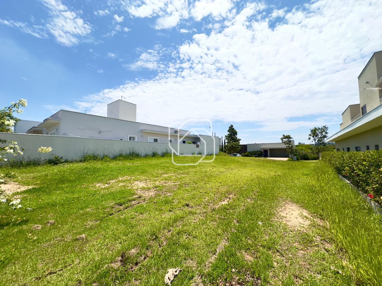 Terreno à venda em Itu - SP - Condomínio Villas do Golfe: 