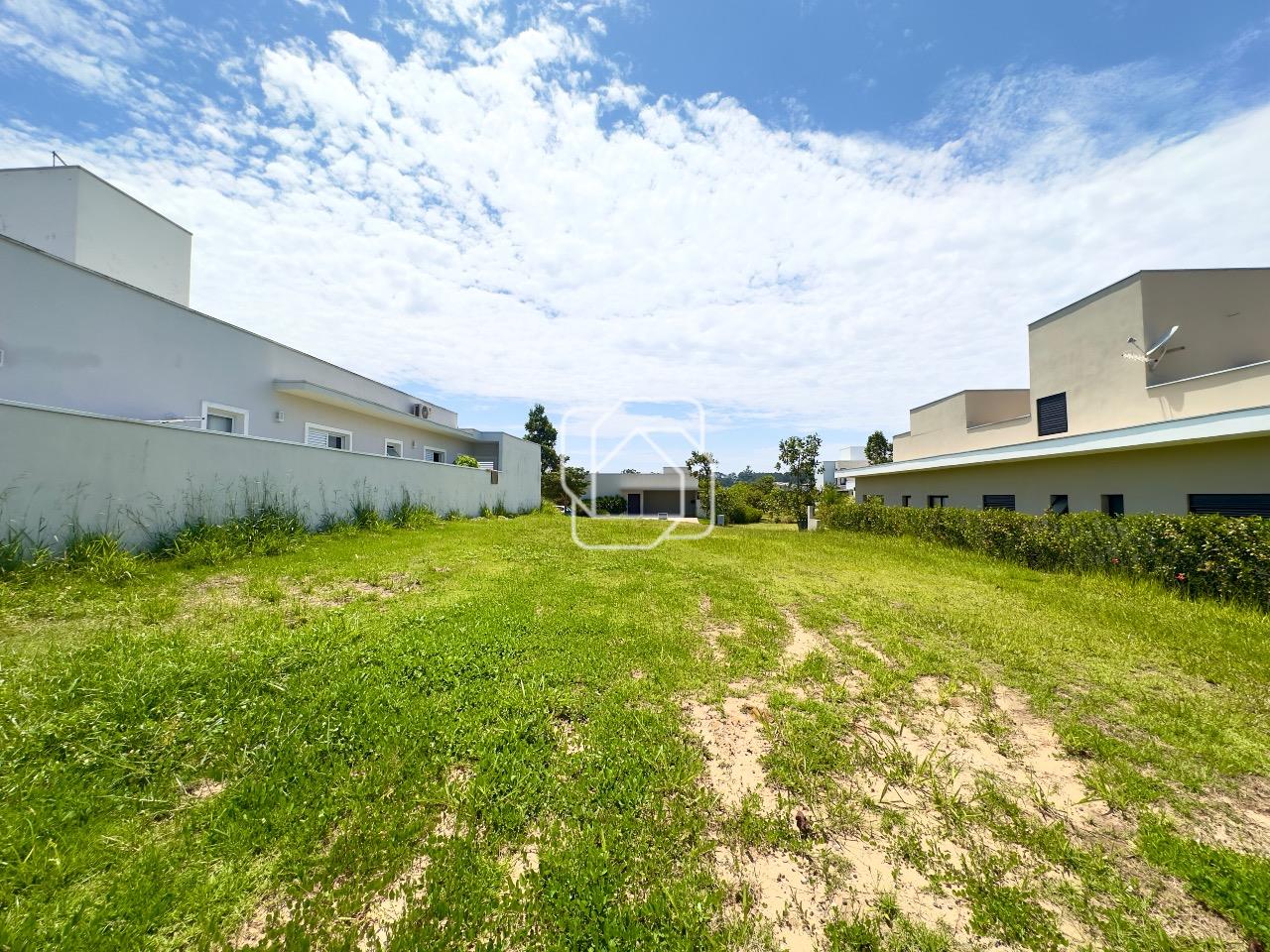 Terreno à venda em Itu - SP - Condomínio Villas do Golfe: 
