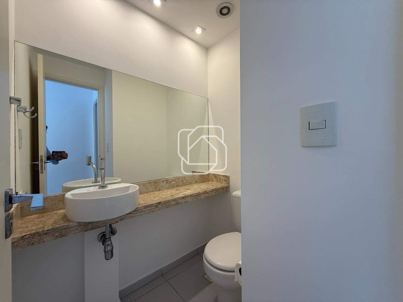 Apartamento à venda em Indaiatuba - SP - Edifício Winds: Banheiro