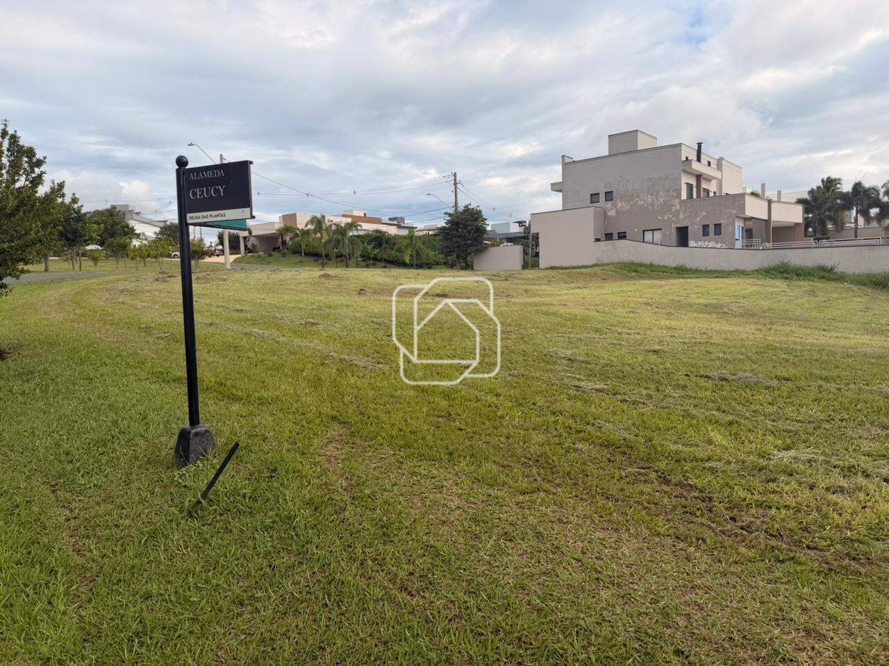 Terreno à venda em Itu - SP - Condomínio Xapada Parque Ytu: 