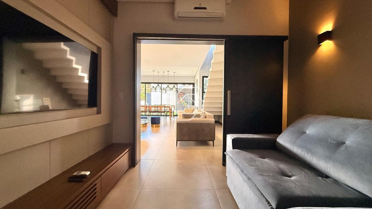 Casa de Condomínio à venda em Indaiatuba - SP - Jardim Residencial Alto de Itaici: Sala de TV