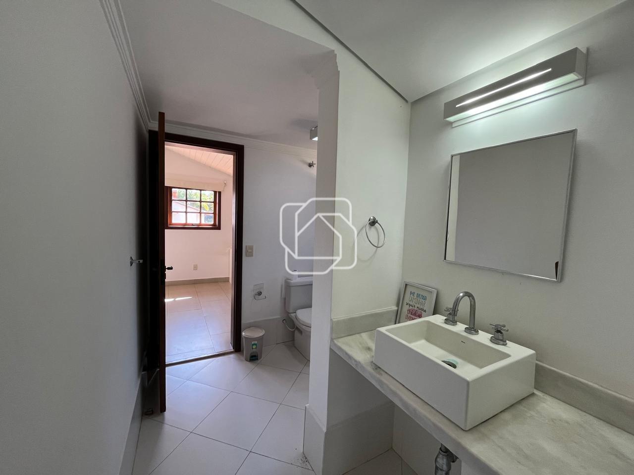 Casa de Condomínio à venda em Indaiatuba - SP - Terras de Itaici: Banheiro