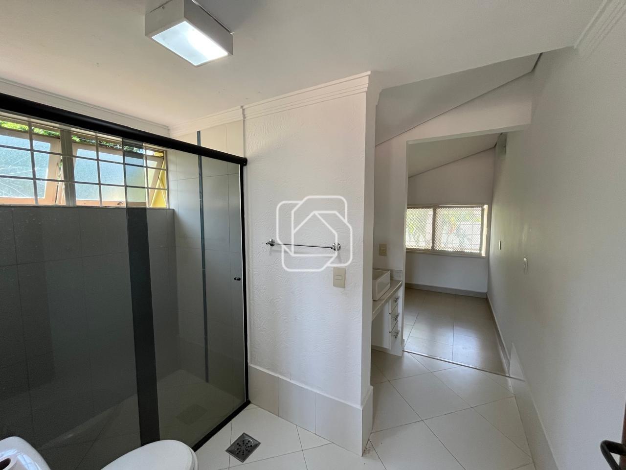 Casa de Condomínio à venda em Indaiatuba - SP - Terras de Itaici: Banheiro