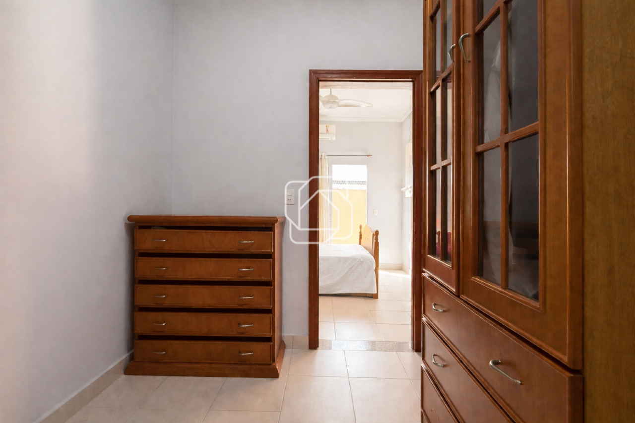 Casa de Condomínio à venda em Indaiatuba - SP - Jardim Portal de Itaici: Closet