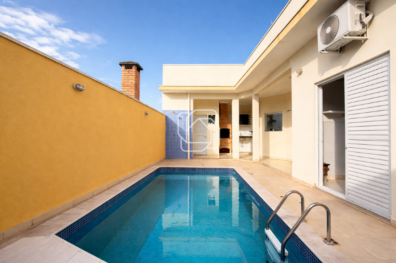 Casa de Condomínio à venda em Indaiatuba - SP - Jardim Portal de Itaici: Área da piscina