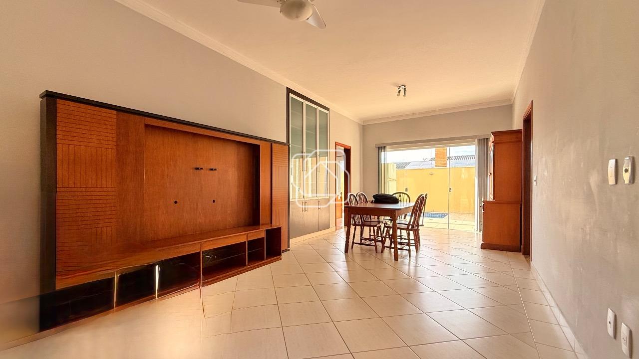 Casa de Condomínio à venda em Indaiatuba - SP - Jardim Portal de Itaici: Sala de estar