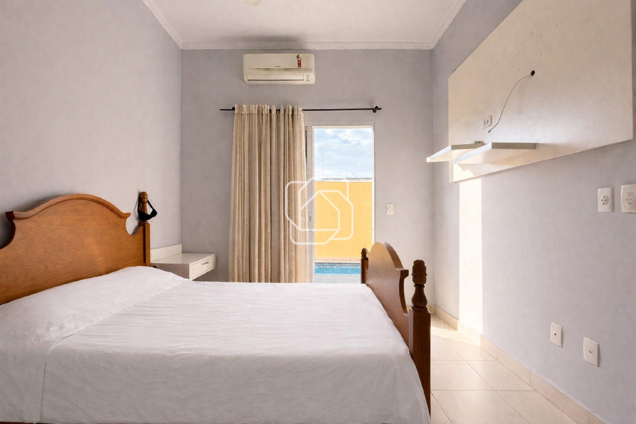 Casa de Condomínio à venda em Indaiatuba - SP - Jardim Portal de Itaici: Dormitório