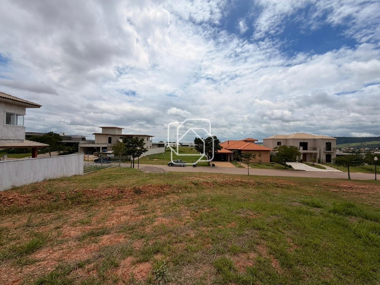 Terreno à venda em Itu - SP - Residencial Parque Campos de Santo Antônio II: 