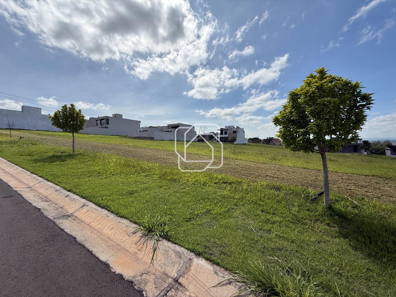 Terreno à venda em Indaiatuba - SP - Jardim Villa Sapezal: Visão geral do terreno