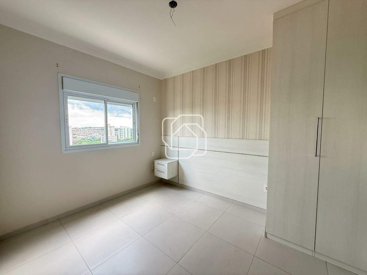 Apartamento à venda em Indaiatuba - SP - Condomínio Residencial Due: Dormitório