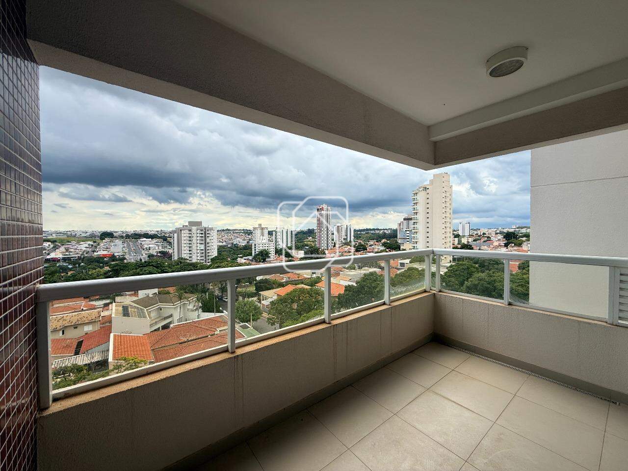Apartamento à venda em Indaiatuba - SP - Condomínio Residencial Due: Varanda