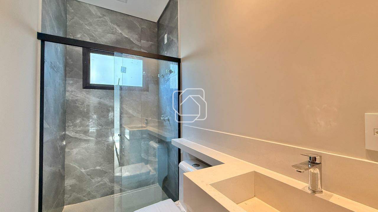 Casa de Condomínio à venda em Indaiatuba - SP - Residencial Milano: Banheiro