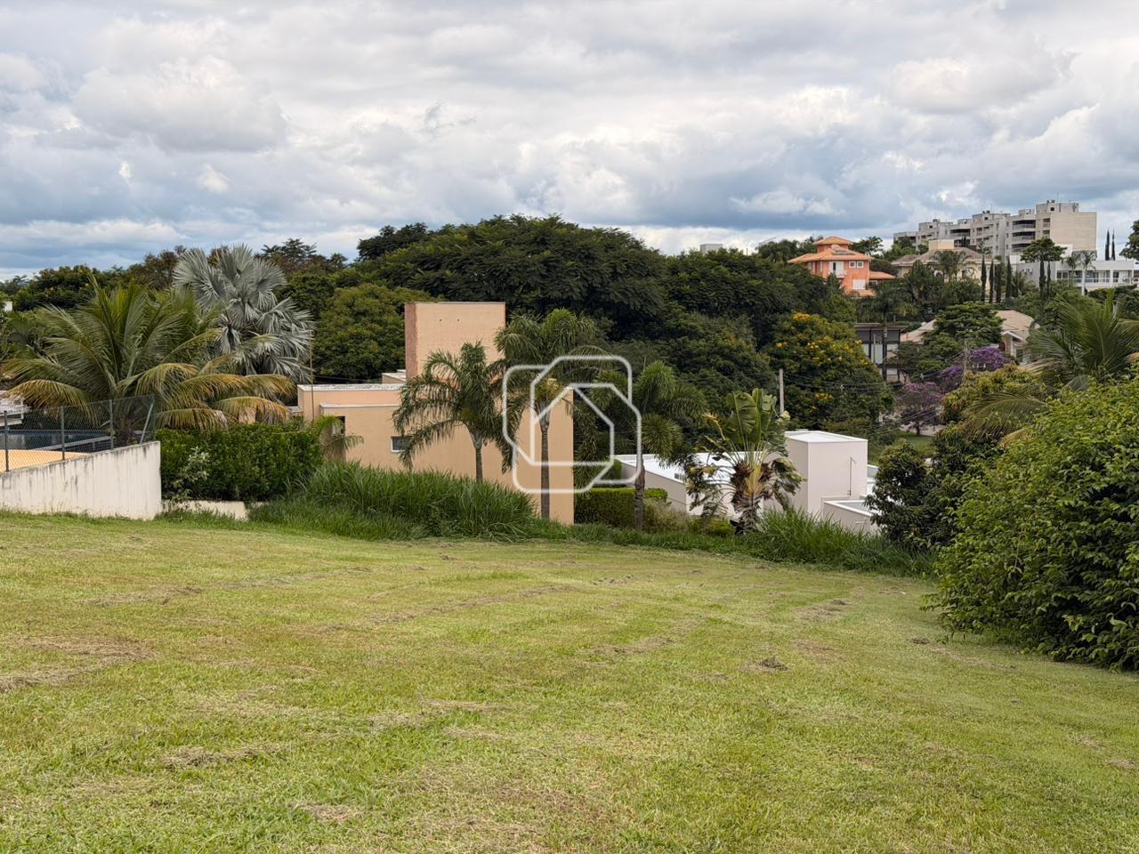 Terreno à venda em Itu - SP - Jardim Plaza Atheneé: 