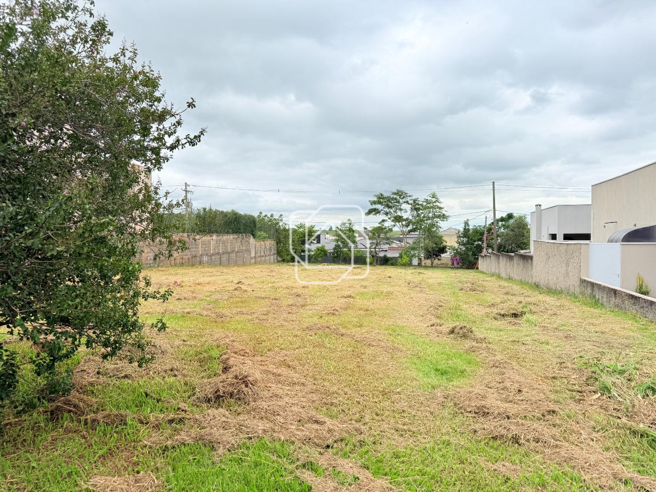 Terreno à venda em Salto - SP - Condomínio Fazenda Palmeiras Imperiais: 