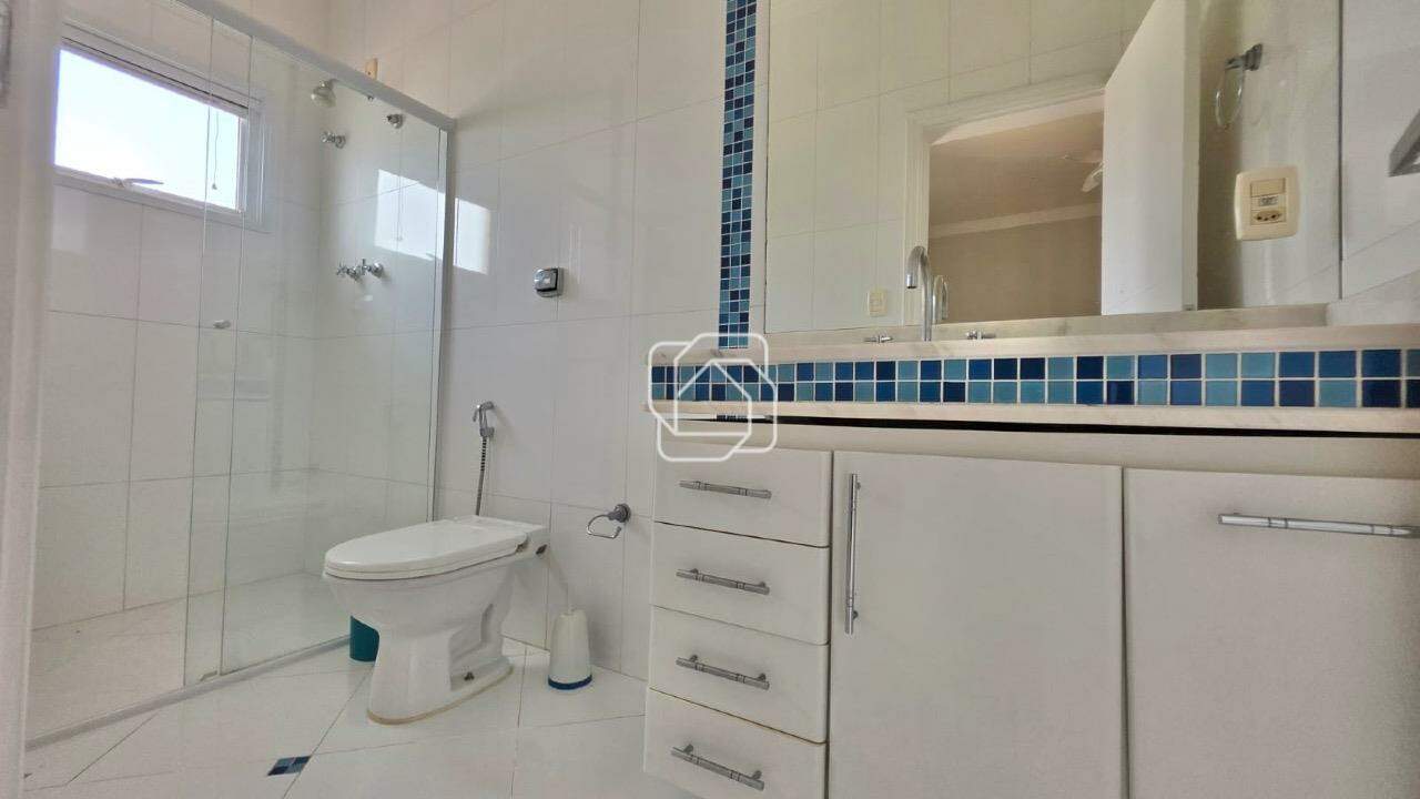 Casa de Condomínio à venda em Indaiatuba - SP - Jardim Villa Romana: Banheiro