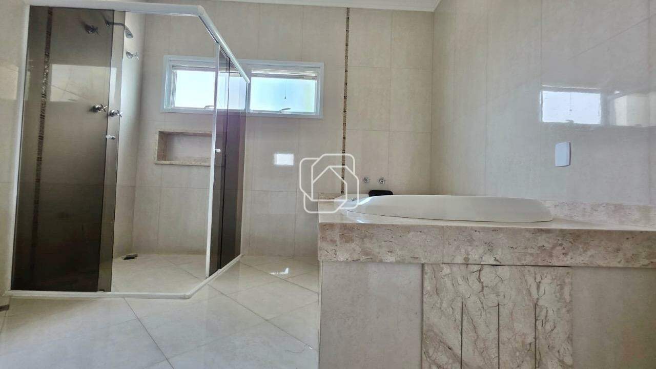 Casa de Condomínio à venda em Indaiatuba - SP - Jardim Villa Romana: Banheiro