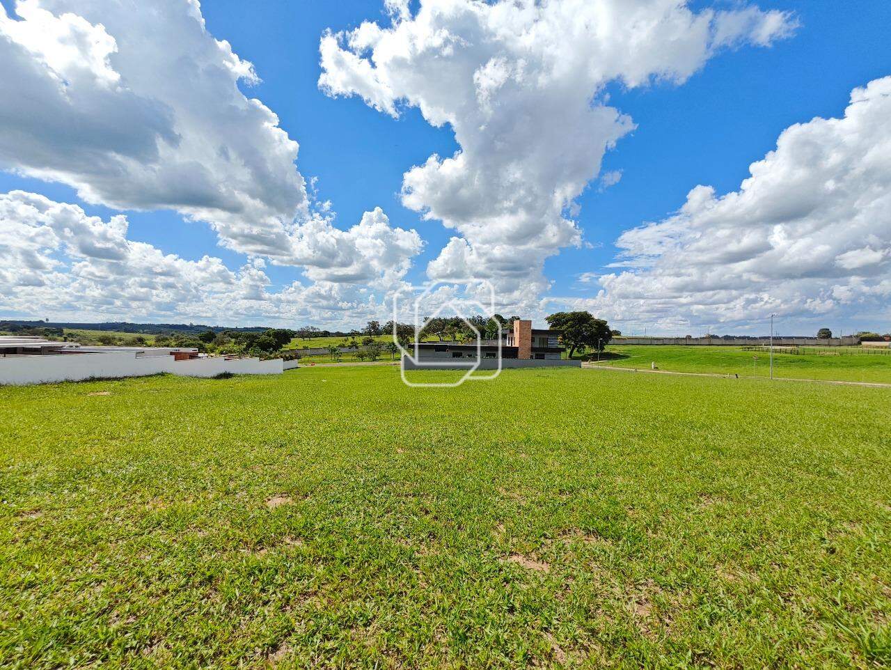 Terreno à venda em Indaiatuba - SP - Reserva Petrus: Visão geral do terreno