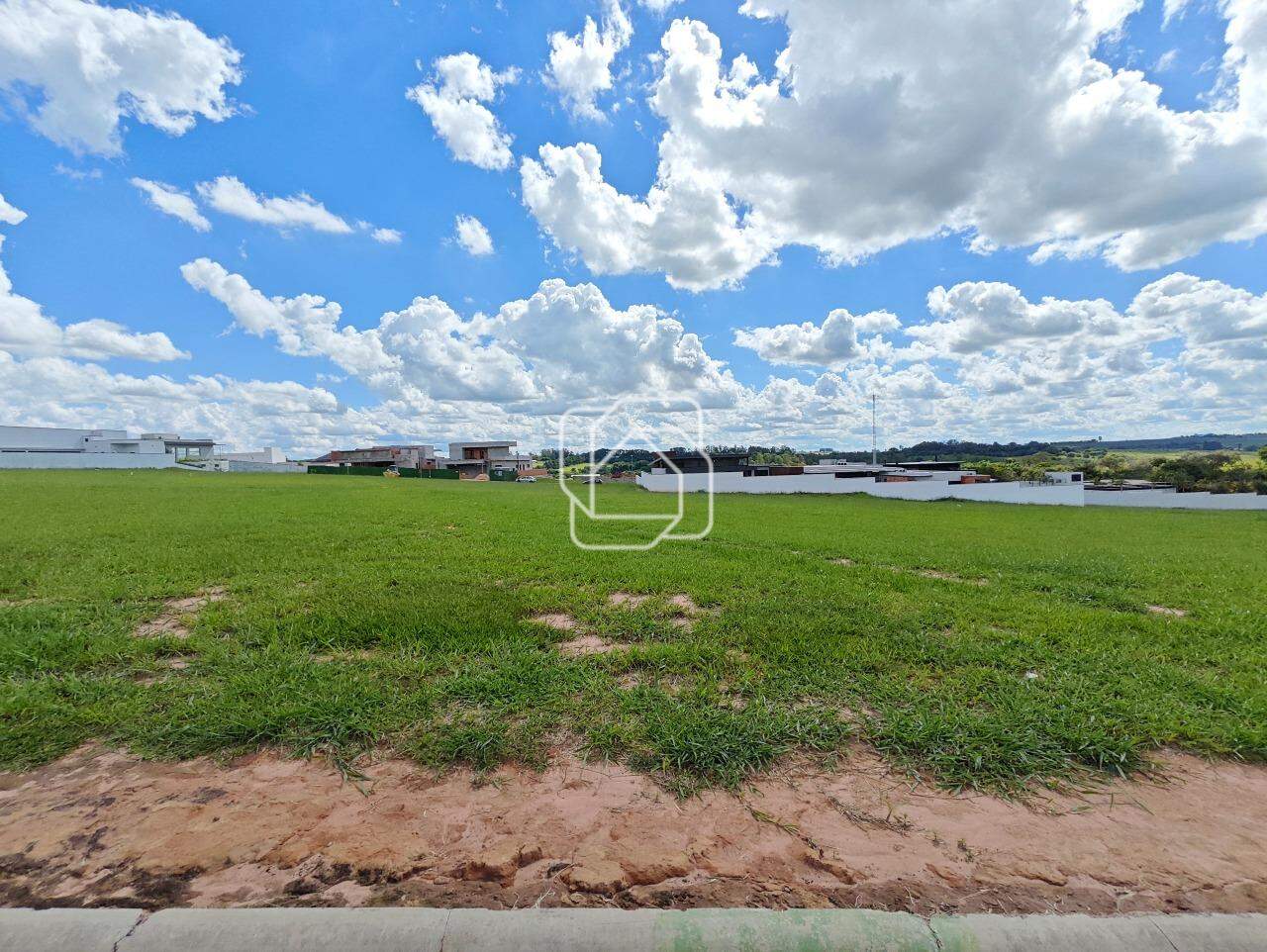 Terreno à venda em Indaiatuba - SP - Reserva Petrus: Visão geral do terreno