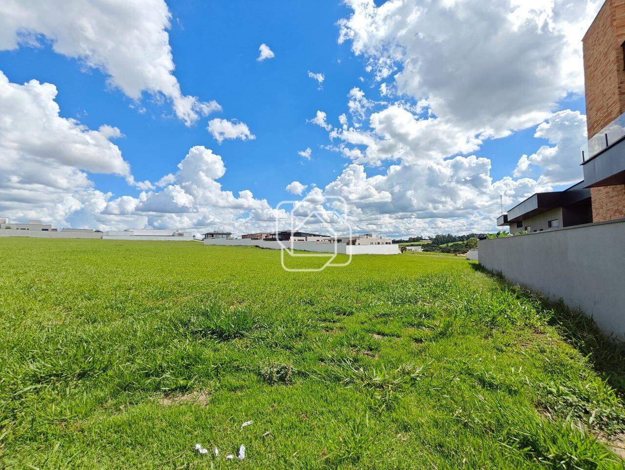 Terreno à venda em Indaiatuba - SP - Reserva Petrus: Visão geral do terreno