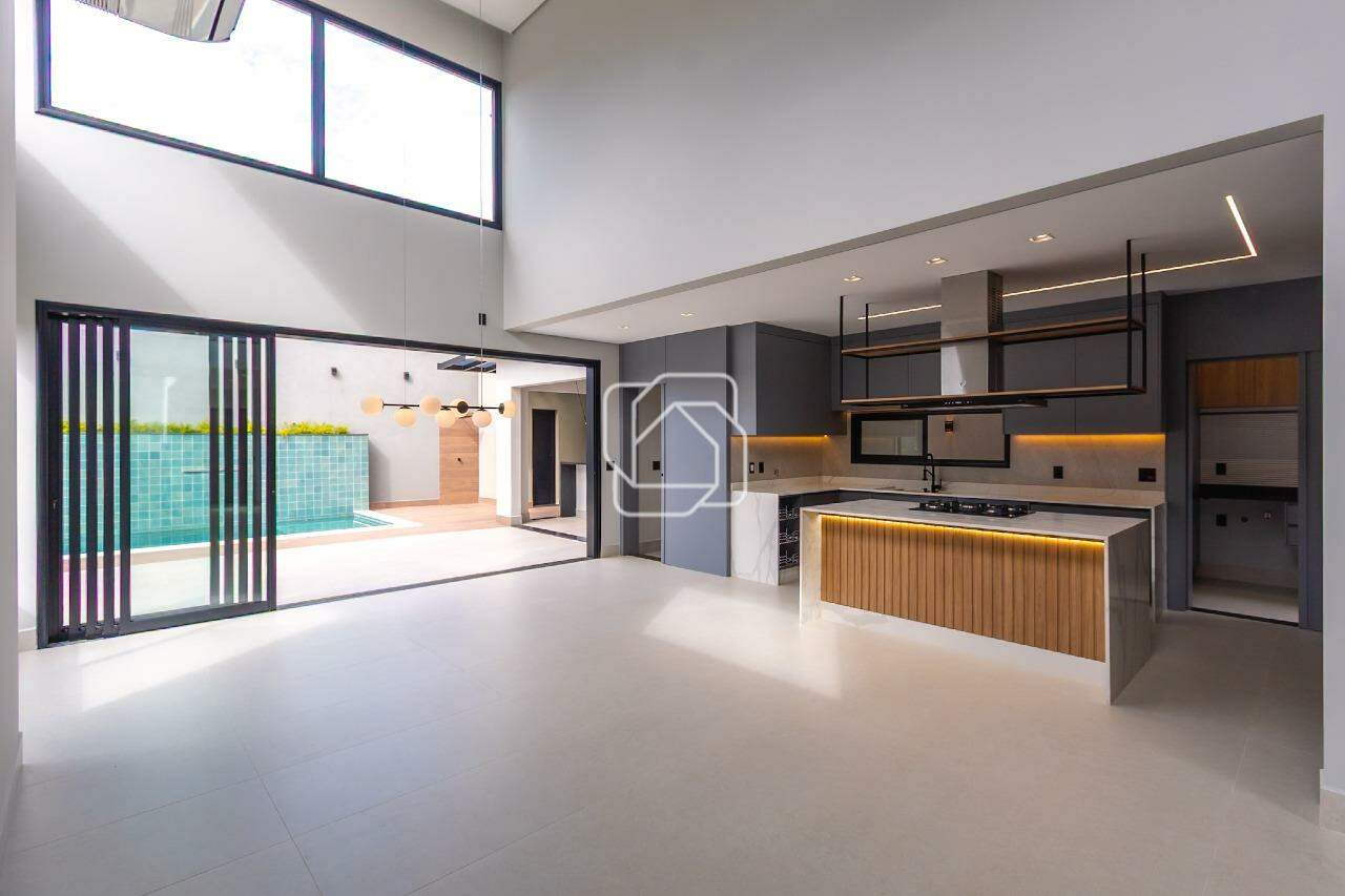Casa de Condomínio para aluguel em Indaiatuba - SP - Jardim Villa Romana: Sala de Estar