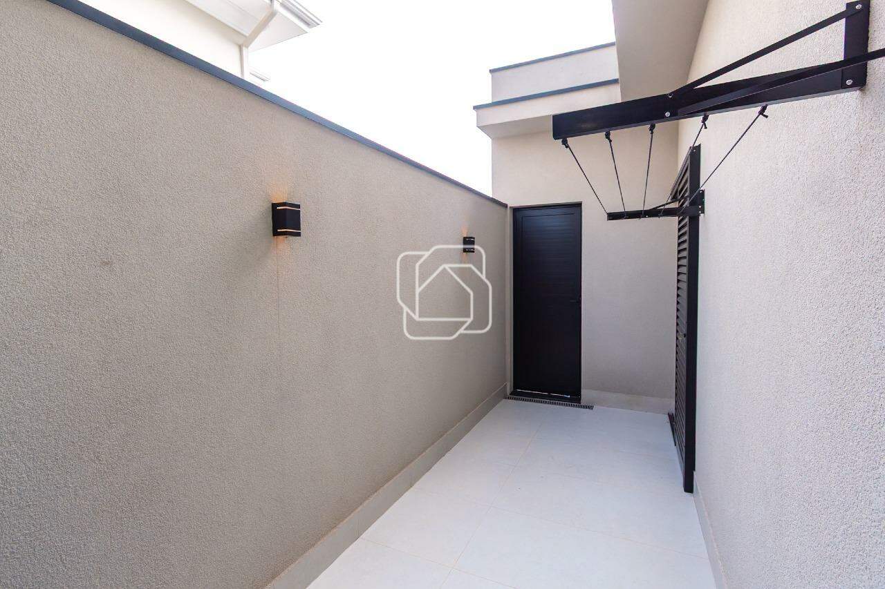 Casa de Condomínio para aluguel em Indaiatuba - SP - Jardim Villa Romana: Corredor Externo