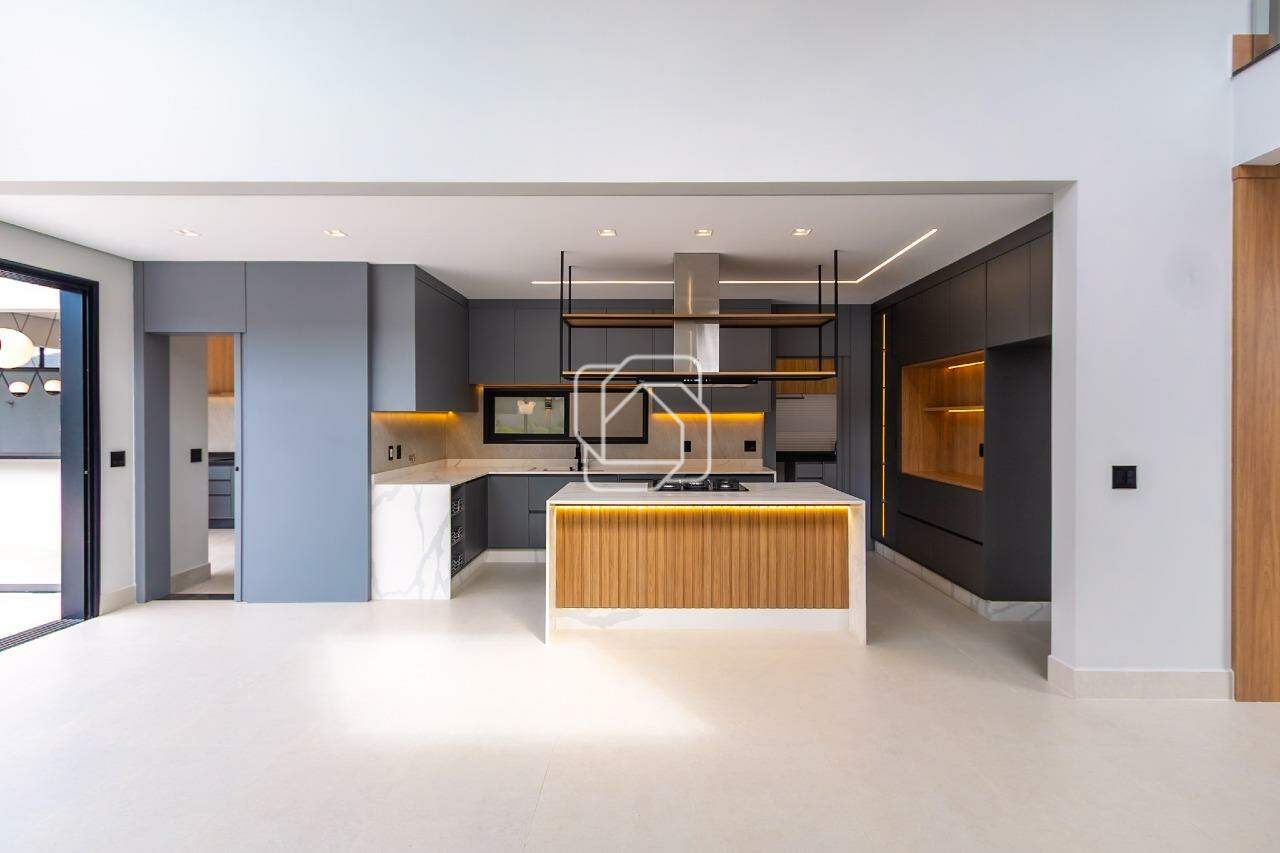 Casa de Condomínio para aluguel em Indaiatuba - SP - Jardim Villa Romana: Sala de Estar