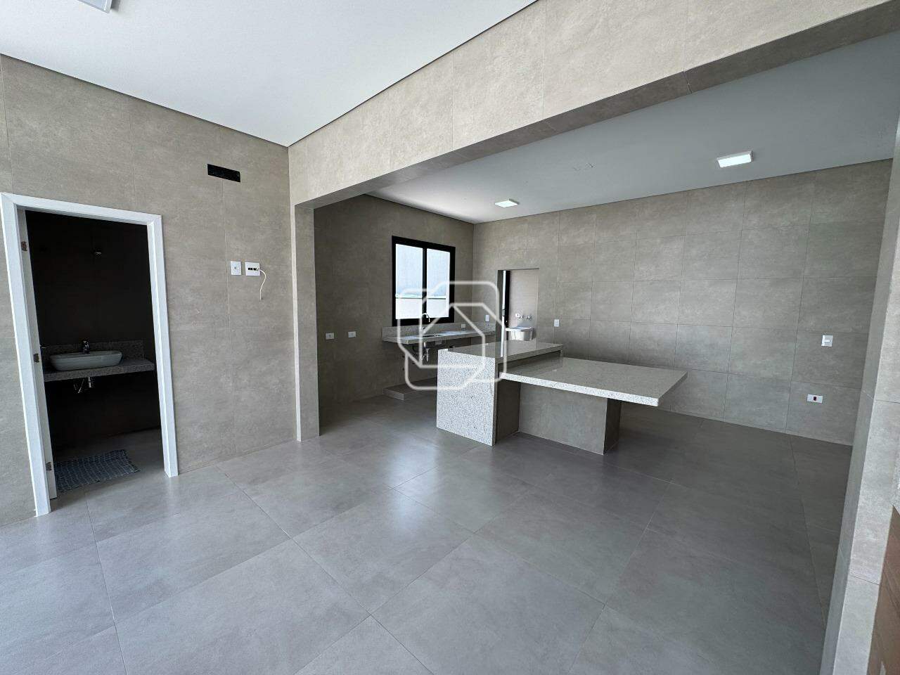 Casa de Condomínio à venda em Salto - SP - Residencial Lagos D’Icaraí: