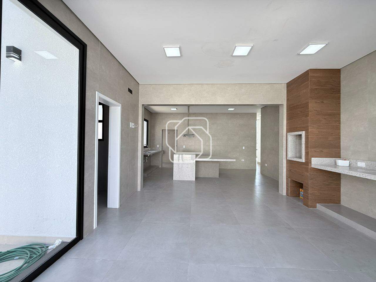 Casa de Condomínio à venda em Salto - SP - Residencial Lagos D’Icaraí: Área gourmet