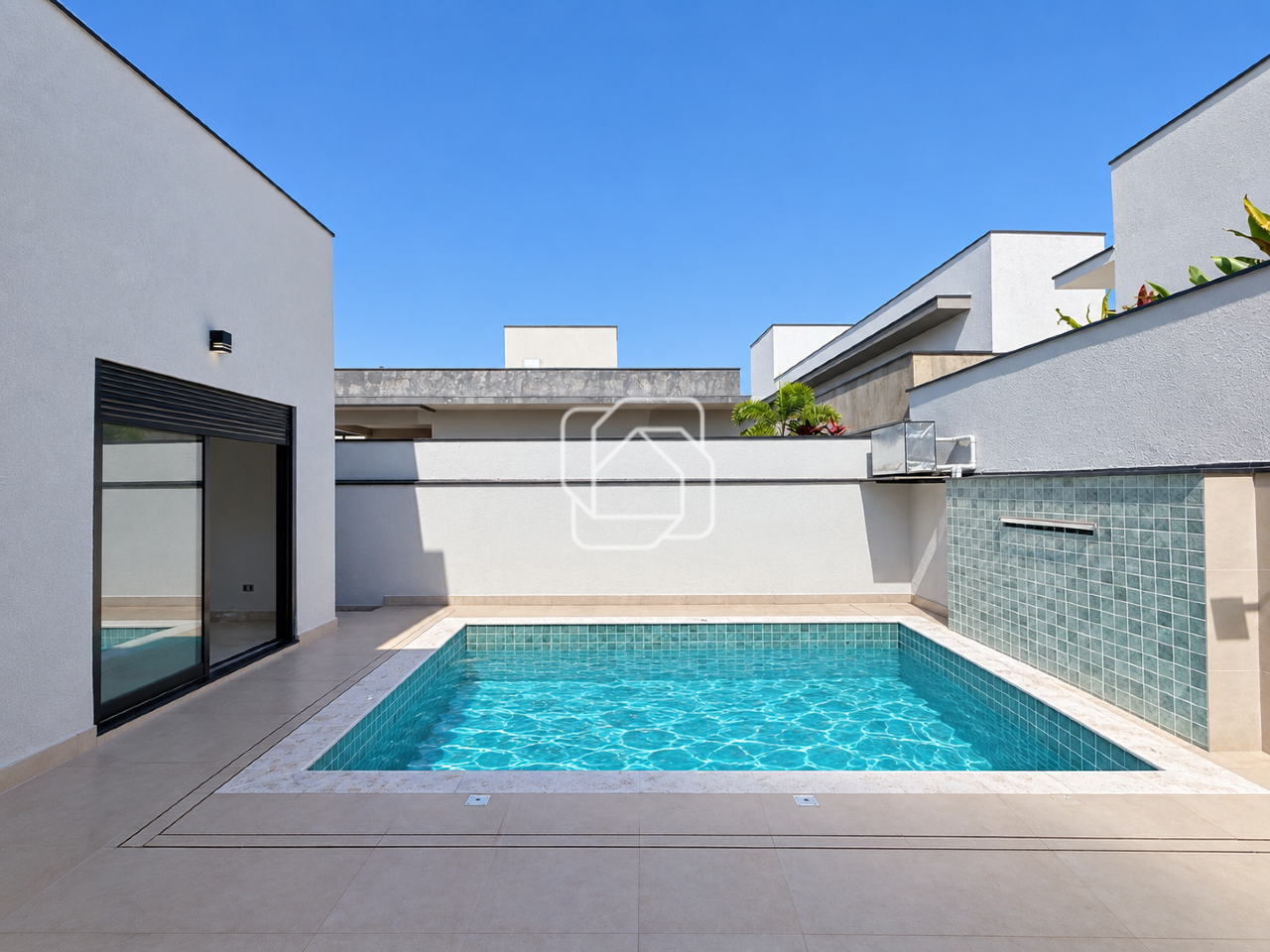Casa de Condomínio à venda em Salto - SP - Residencial Lagos D’Icaraí: Área da piscina