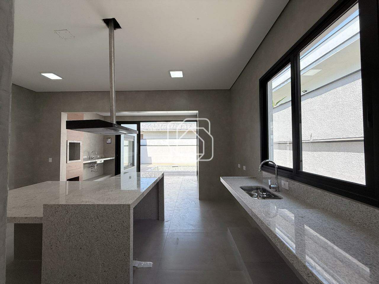 Casa de Condomínio à venda em Salto - SP - Residencial Lagos D’Icaraí: Áreas integradas