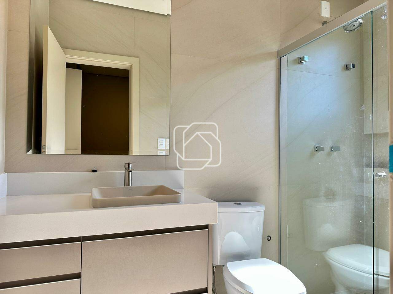 Casa de Condomínio à venda em Itu - SP - Residencial Saint Paul: Banheiro