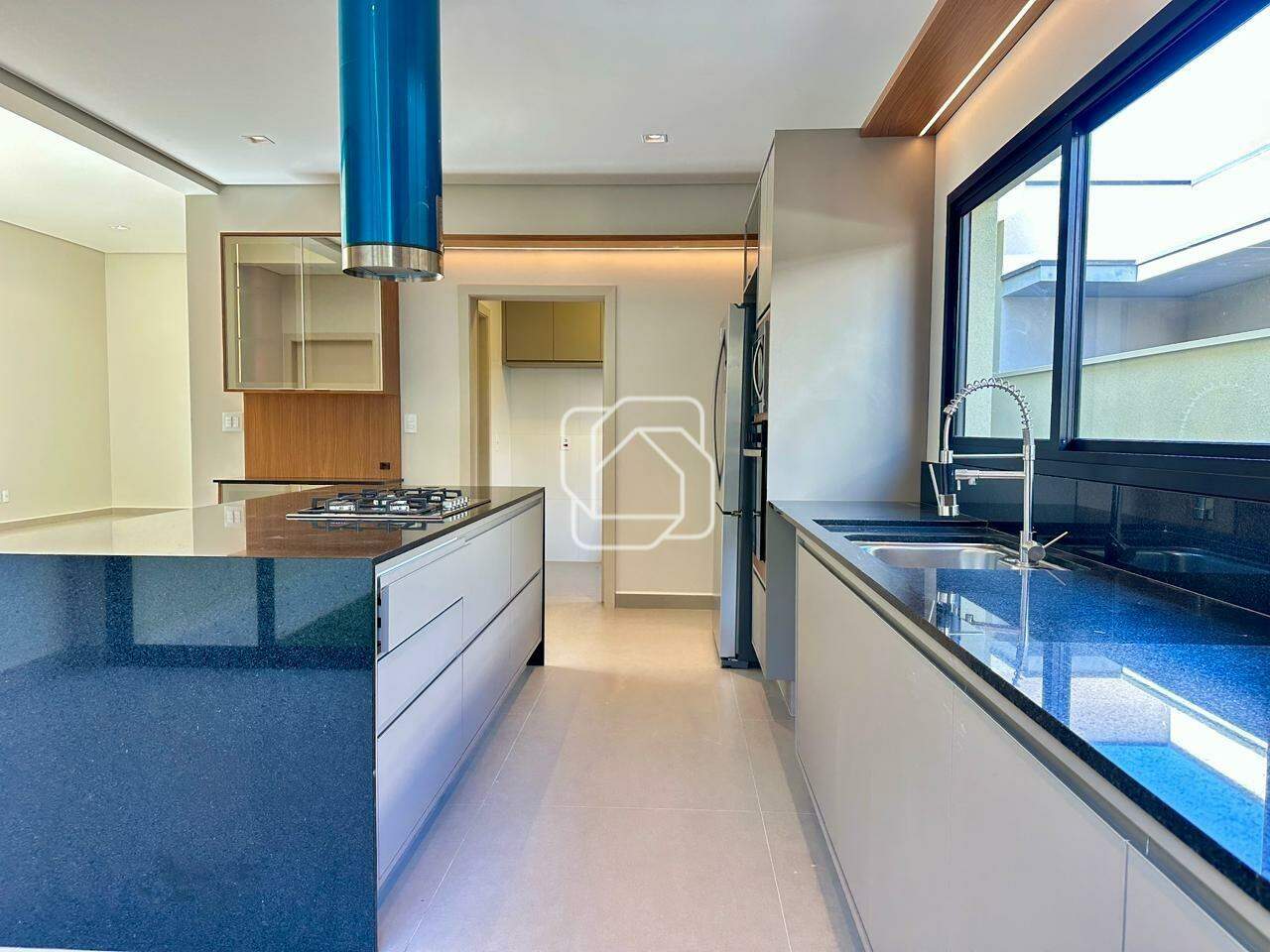 Casa de Condomínio à venda em Itu - SP - Residencial Saint Paul: Cozinha integrada